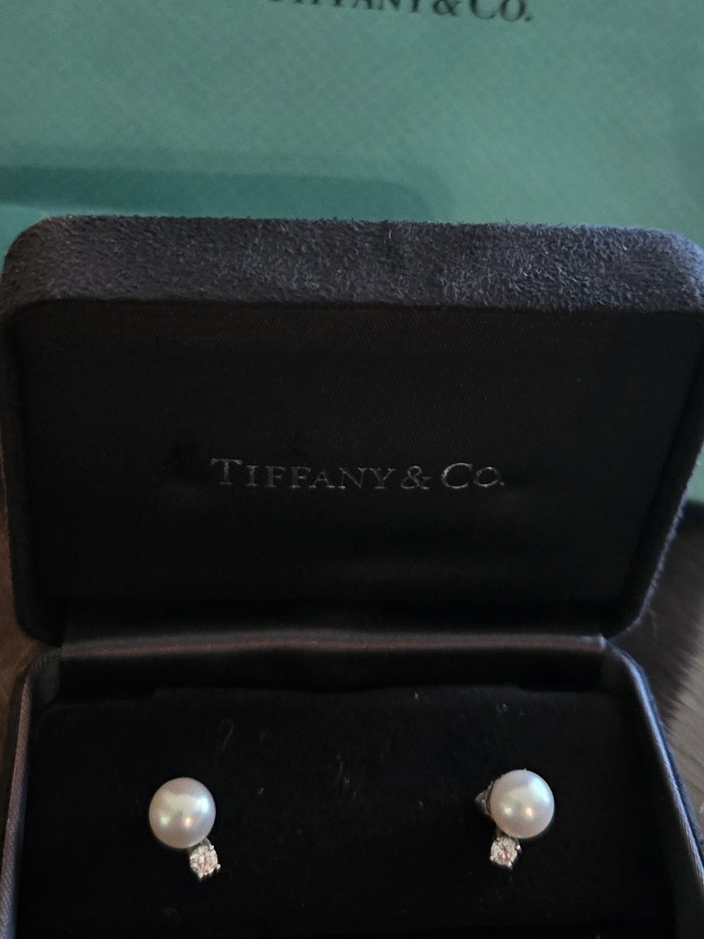 Tiffany & Co. 18K White Gold Pearl Stud Earrings with Brillant Diamond Drops